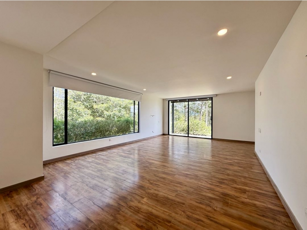 ALQUILAMOS CASA FINCA MODERNA 1 NIVEL EN LA VIA SAN ANTONIO LA CEJA — foto 3