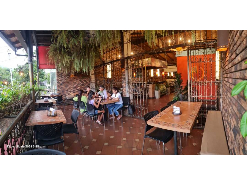 OPORTUNIDAD ESPECIAL LOCAL restaurante/Pizzeria Av. Guadalupe y 9a. — foto 2