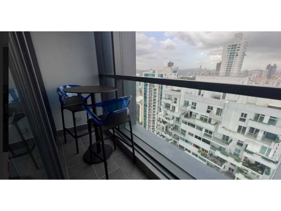 ALQUILER AMOBLADO APARTAMENTO EN BELLAVISTA THE NUOVO — foto 3