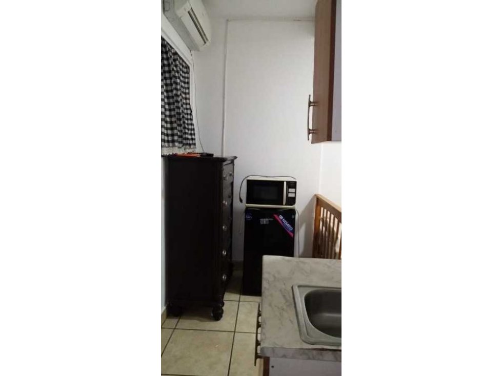 ALQUILER APARTAESTUDIO — foto 2