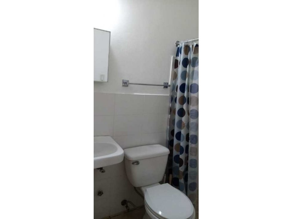 ALQUILER APARTAESTUDIO — foto 4