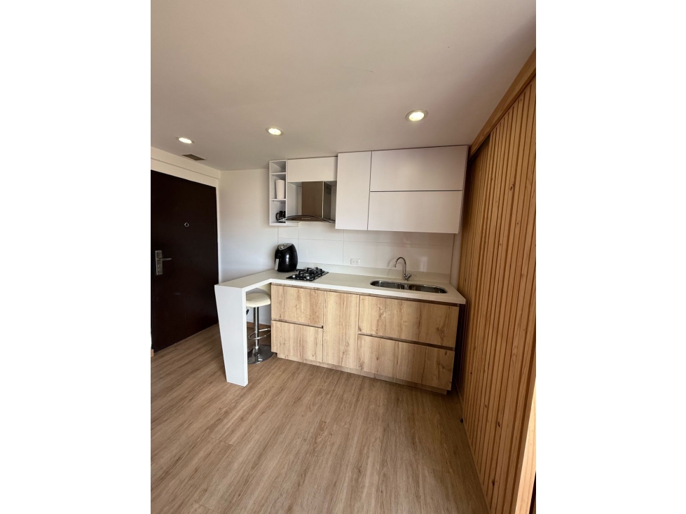 ARRIENDO APARTAESTUDIO AMOBLADO SECTOR EL CAMPESTRE
