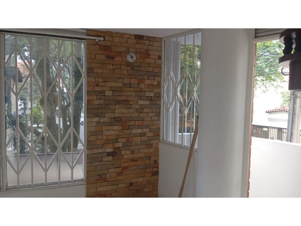 Alquiler apartaestudio barrio Calasanz — foto 3