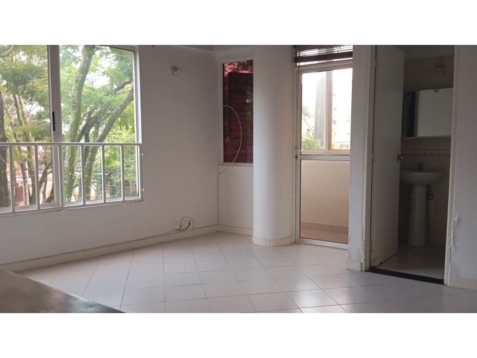 Alquiler apartaestudio barrio Calasanz — foto 5