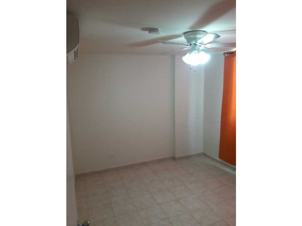 ALQUILER APARTAMENTO LAS ACACIAS — foto 3