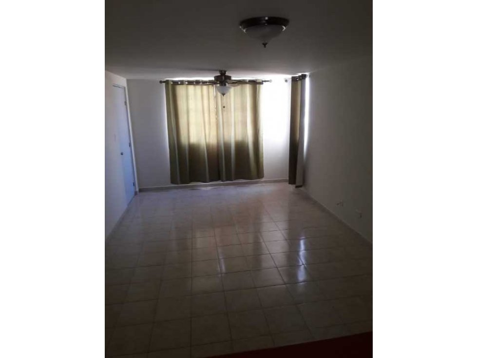 ALQUILER APARTAMENTO LAS ACACIAS — foto 4