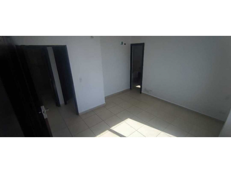 ALQUILER APARTAMENTO 2RE EN EL INGENIO 95 M2 — foto 4