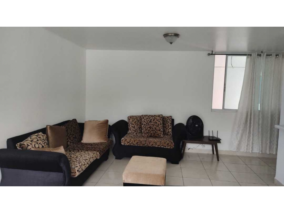 ALQUILER APARTAMENTO 2REC AMOBLADO PLAZA EDISON PARA CORTA ESTANCIA — foto 2