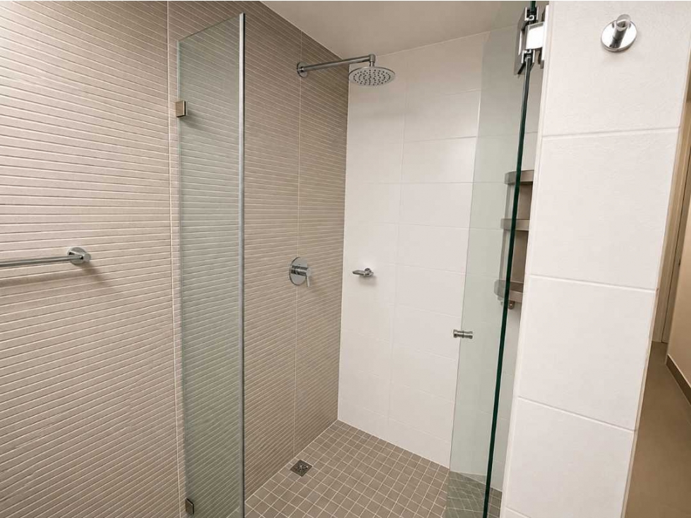 ALQUILER APARTAMENTO AMOBLADO 3R BELLA VISTA PH ALTAMIRA RESIDENCES AK — foto 6