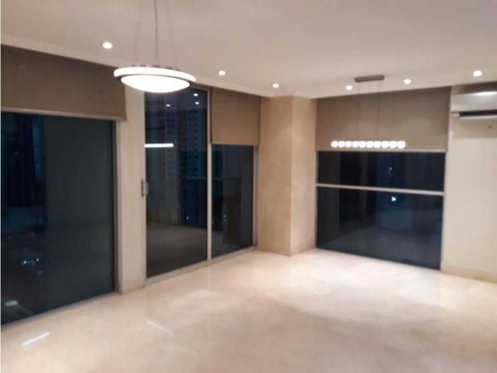 ALQUILER APARTAMENTO 3REC+3B+CBE — foto 3