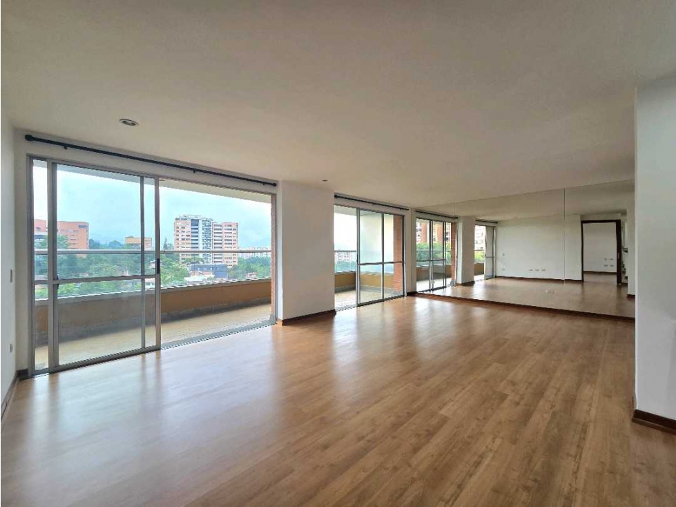 Alquiler Apartamento Adulto Mayor 100m2 San Lucas