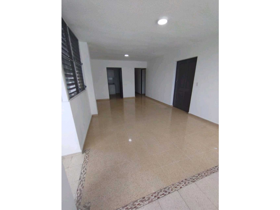 ALQUILER APARTAMENTO ALTOS DEL GOLF 2 RECÁMARAS HERMOSA VISTA VV — foto 6