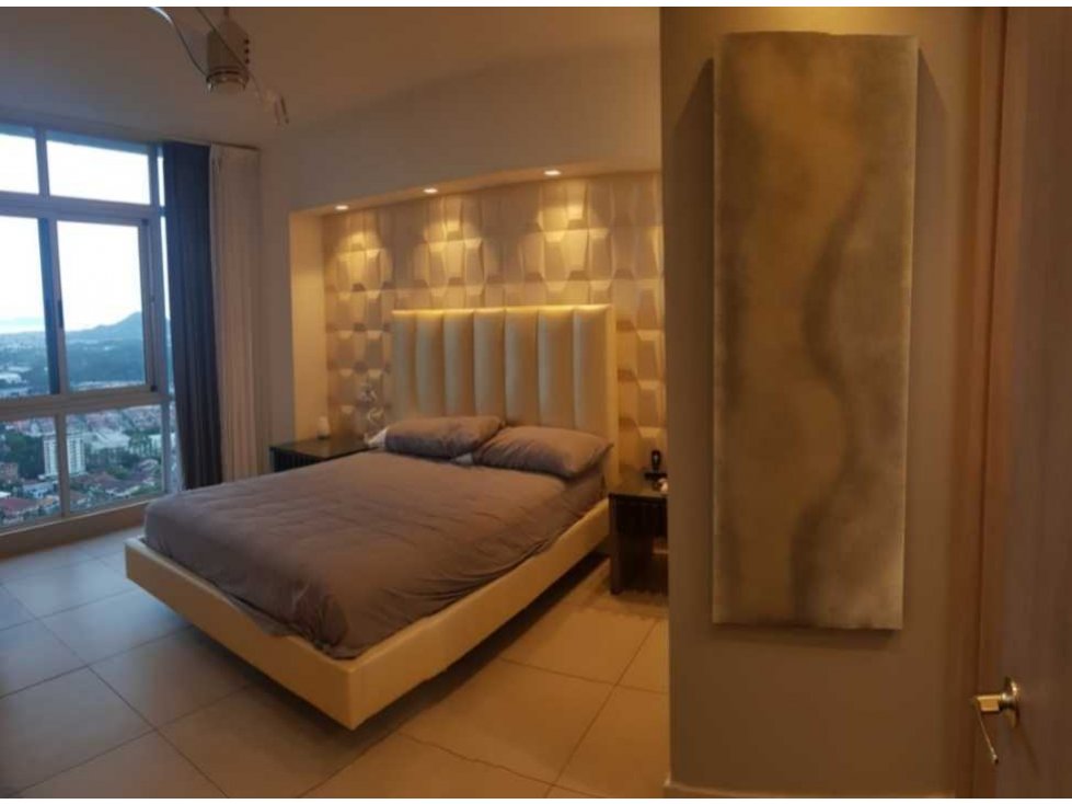 APARTAMENTO AMOBLADO 2REC+2B+CBE — foto 4