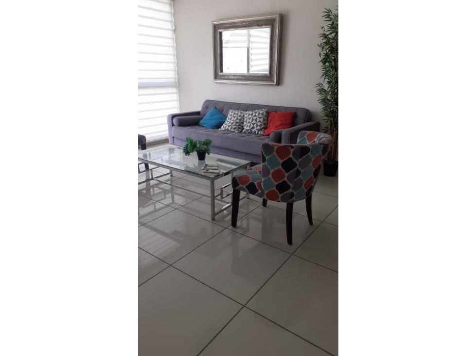 ALQUILER APARTAMENTO AMOBLADO EN VIA ESPAÑA — foto 2