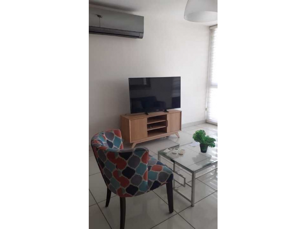ALQUILER APARTAMENTO AMOBLADO EN VIA ESPAÑA — foto 4