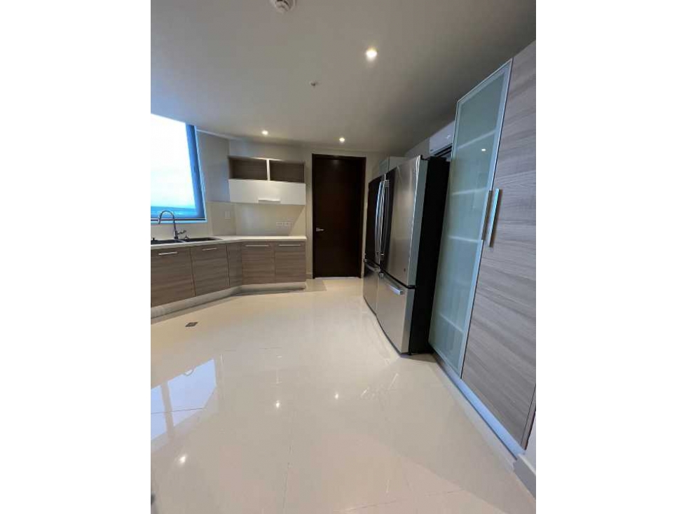 ALQUILER APARTAMENTO AMOBLADO EN PH THE REGENT — foto 4
