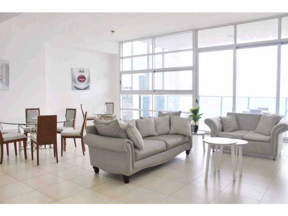 ALQUILER APARTAMENTO AMOBLADO VISTA AL MAR PH WATERS ON THE BAY 4RE