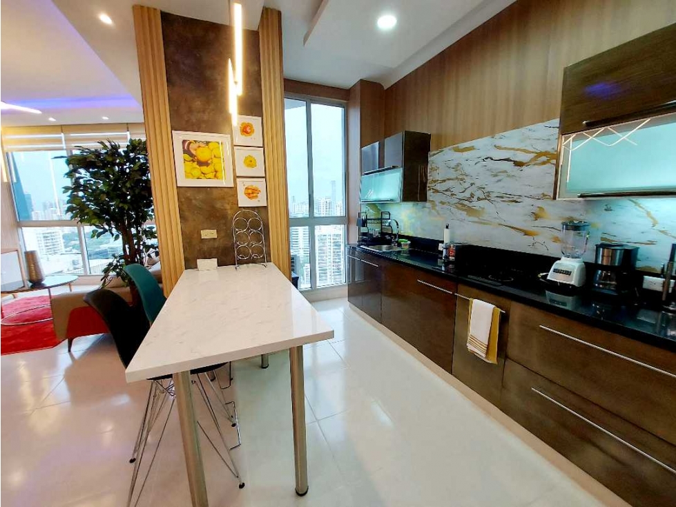 ALQUILER APARTAMENTO AMOBLADO LUJOSO EN OBARRIO PISO ALTO — foto 6