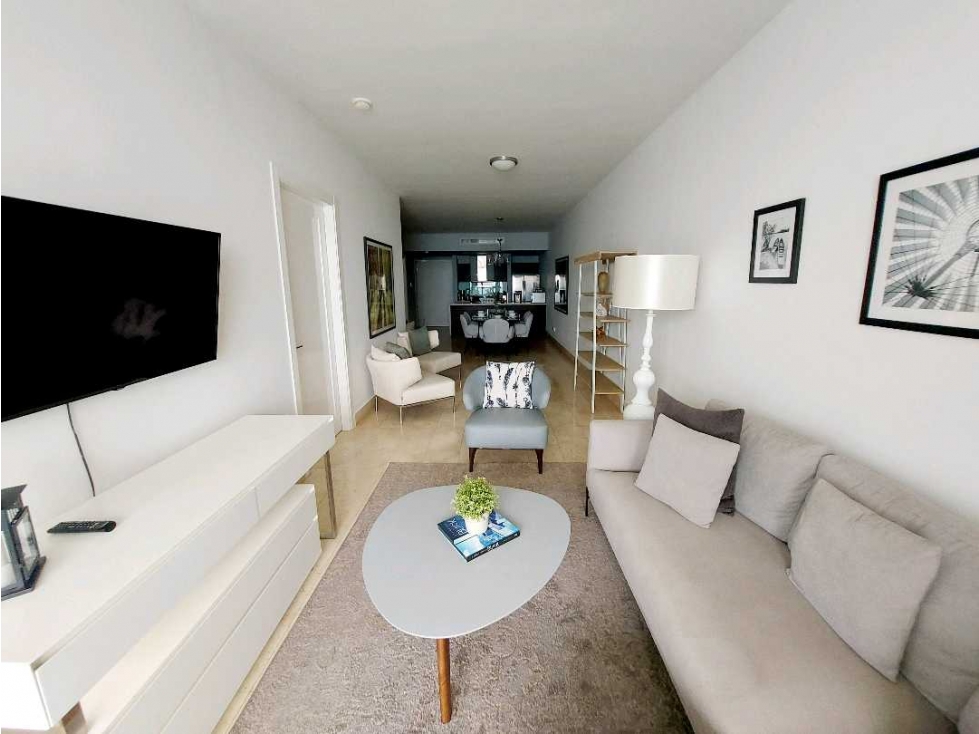 ALQUILER APARTAMENTO AMOBLADO VISTA AL MAR AVENIDA BALBOA PH YOO — foto 3