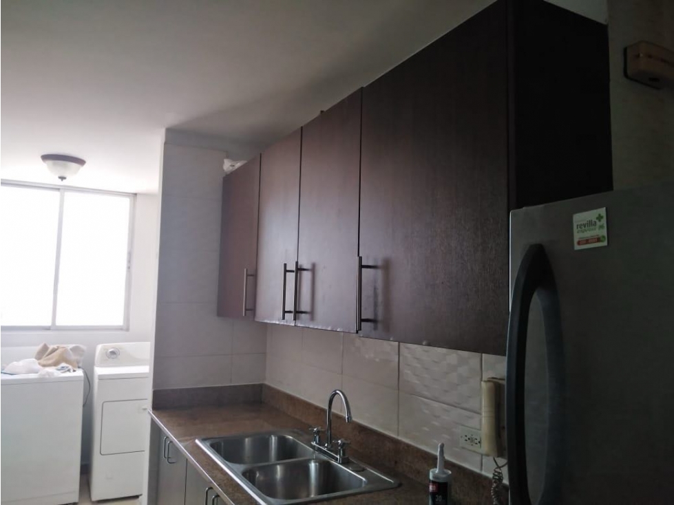 ALQUILER APARTAMENTO EN PH VICTORIA HILLS 12 DE OCTUBRE — foto 6