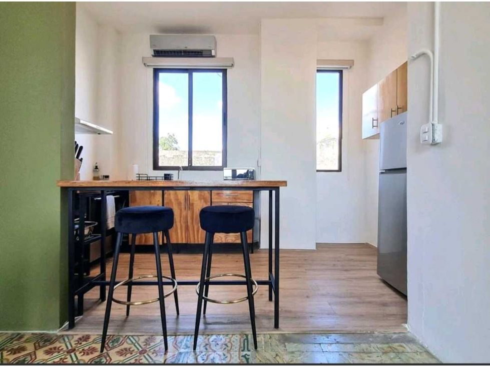 ALQUILER APARTAMENTO AMOBLADO EN CASCO ANTIGUO LT. — foto 4