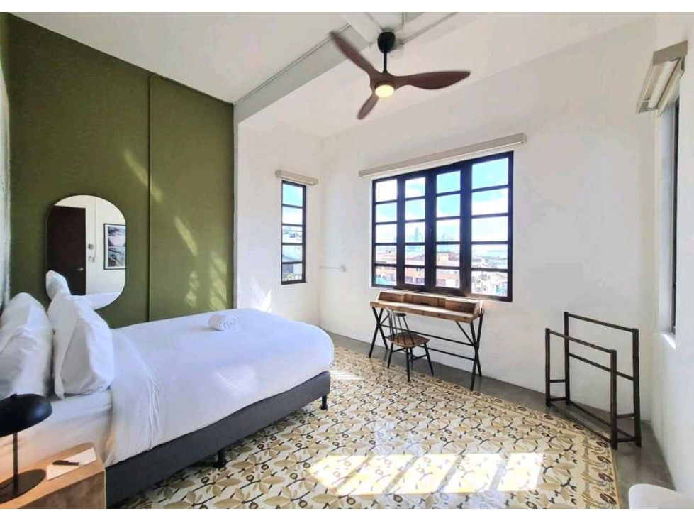 ALQUILER APARTAMENTO AMOBLADO EN CASCO ANTIGUO LT.