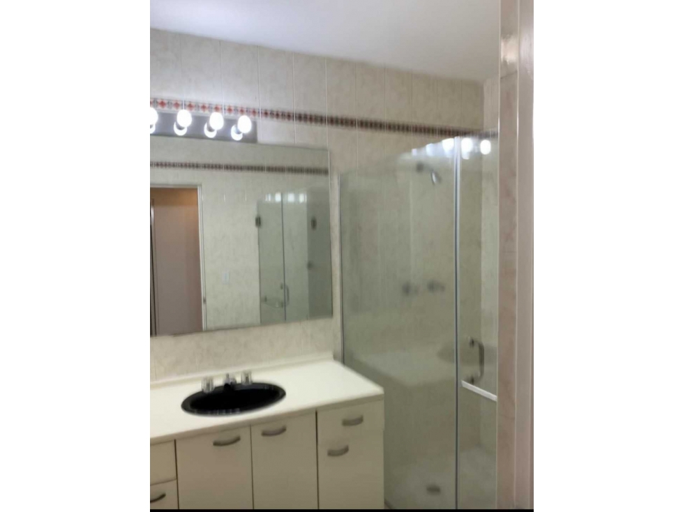 ALQUILER APARTAMENTO AMOBLADO PH DELFINES AV BALBOA 280m2 DIS NOV JP — foto 5
