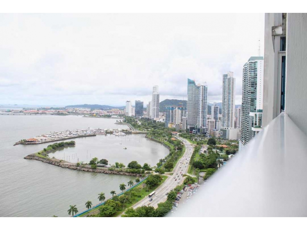 ALQUILER APARTAMENTO AMOBLADO PH WATERS ON THE BAY 306M2 TC