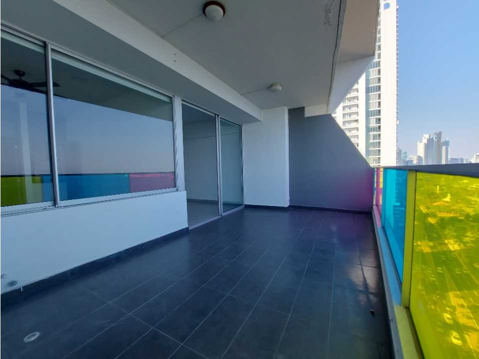 ALQUILER APARTAMENTO AV. BALBOA PH ELEMENT TOWER 2 REC 2 BAÑOS — foto 3