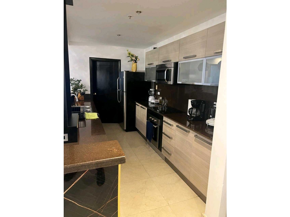 ALQUILER APARTAMENTO AVENIDA BALBOA AMOBLADO VISTA AL MAR 2 REC TC — foto 4