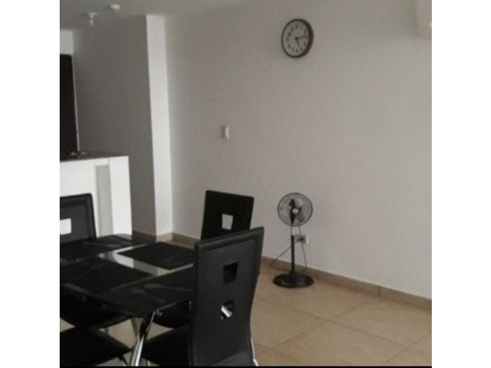 ALQUILER APARTAMENTO CONDADO DEL REY — foto 2