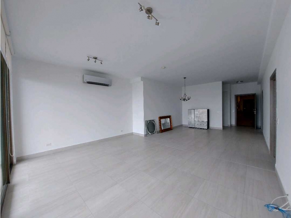 ALQUILER APARTAMENTO COSTA DEL ESTE 238MTS2 SEMIAMOBLADO — foto 2