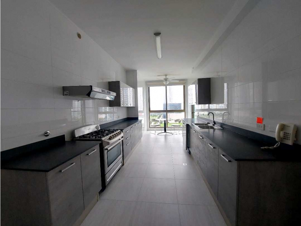 ALQUILER APARTAMENTO COSTA DEL ESTE 238MTS2 SEMIAMOBLADO — foto 4