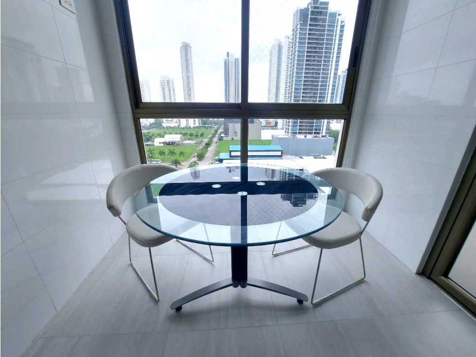 ALQUILER APARTAMENTO COSTA DEL ESTE 238MTS2 SEMIAMOBLADO — foto 5