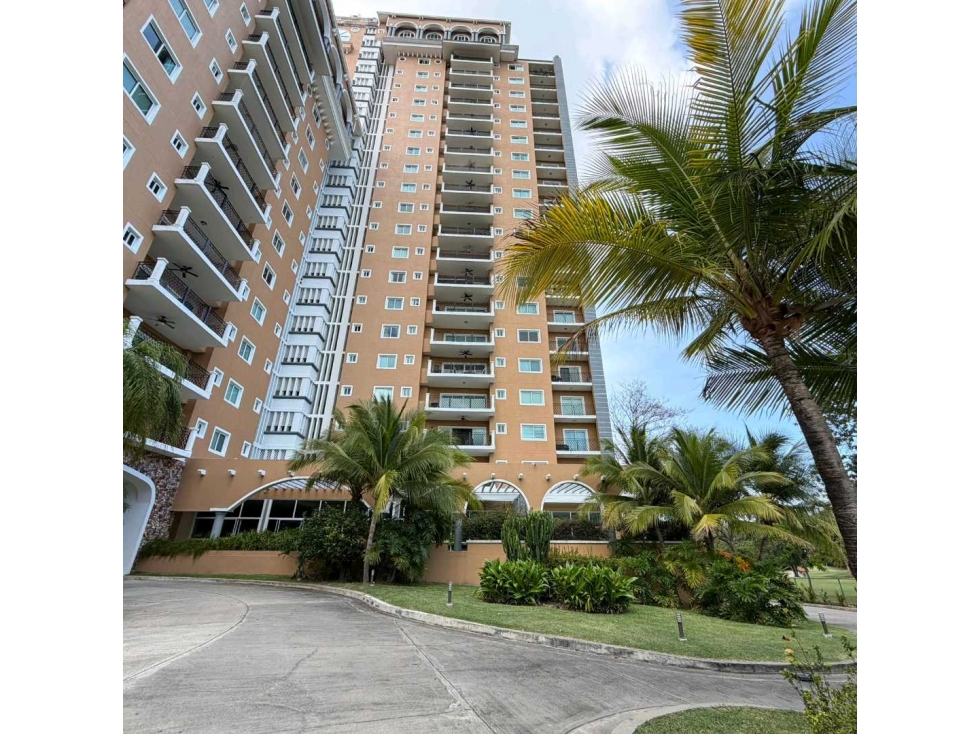 AlQUILER APARTAMENTO DE PLAYA EN CORONADO 265MT2 PH ALCAZAR