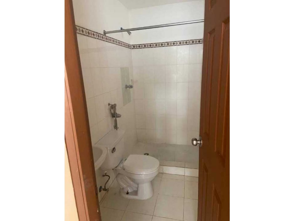 ALQUILER APARTAMENTO EL CRISOL — foto 4