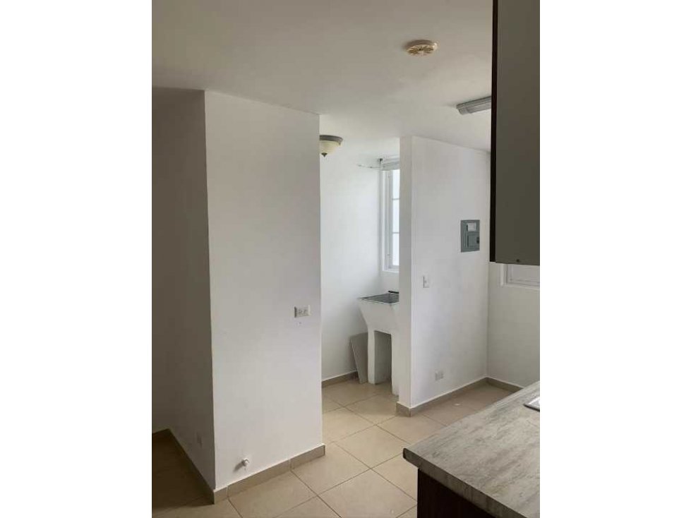 ALQUILER APARTAMENTO EL CRISOL — foto 6