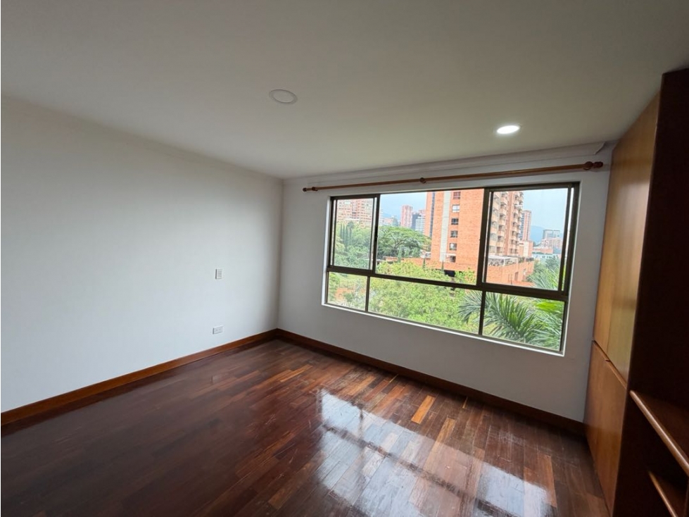 Alquiler Apartamento El Tesoro Medellín 163 Mts2 — foto 6