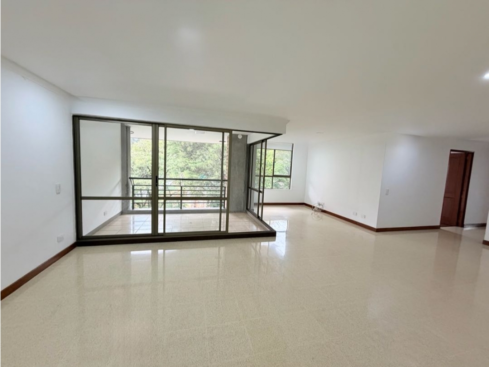 Alquiler Apartamento El Tesoro Medellín 163 Mts2 — foto 4