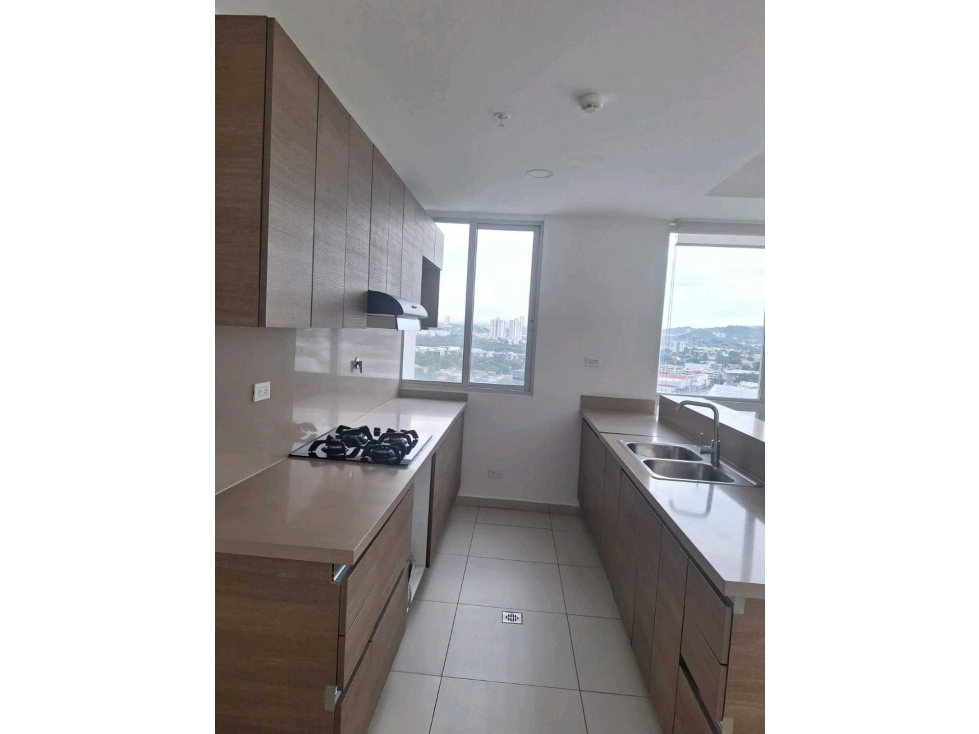 ALQUILER APARTAMENTO EN COSTA DEL ESTE PH MAUI L/B 3 REC RTC — foto 4
