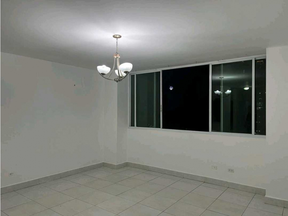 ALQUILER APARTAMENTO EN EDISON PARK PH VIVENDI L/B LT — foto 4