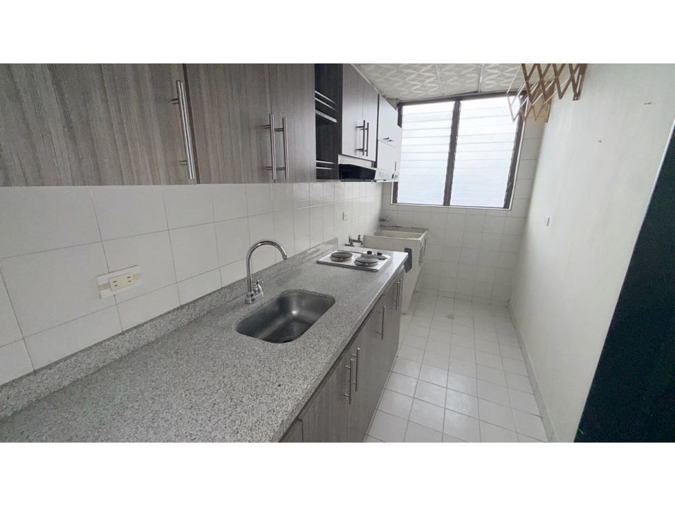 ALQUILER APARTAMENTO EN EL CENTRO DE ARMENIA — foto 3