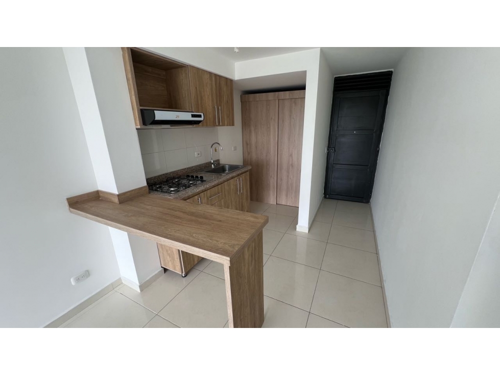 ALQUILER APARTAMENTO EN OVIEDO CON PARQUEADERO SECTOR PUERTO ESPEJO - 3