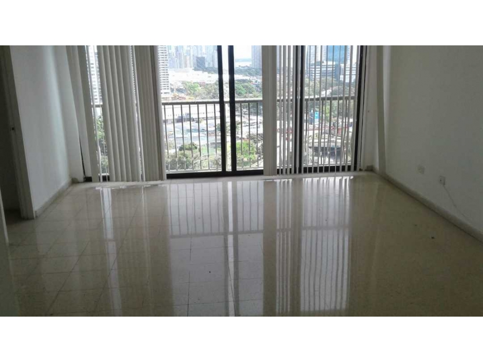 ALQUILER Y VENTA DE APARTAMENTO VACIO PH MARSELLA 220M2 EN MARBELLA JP — foto 2