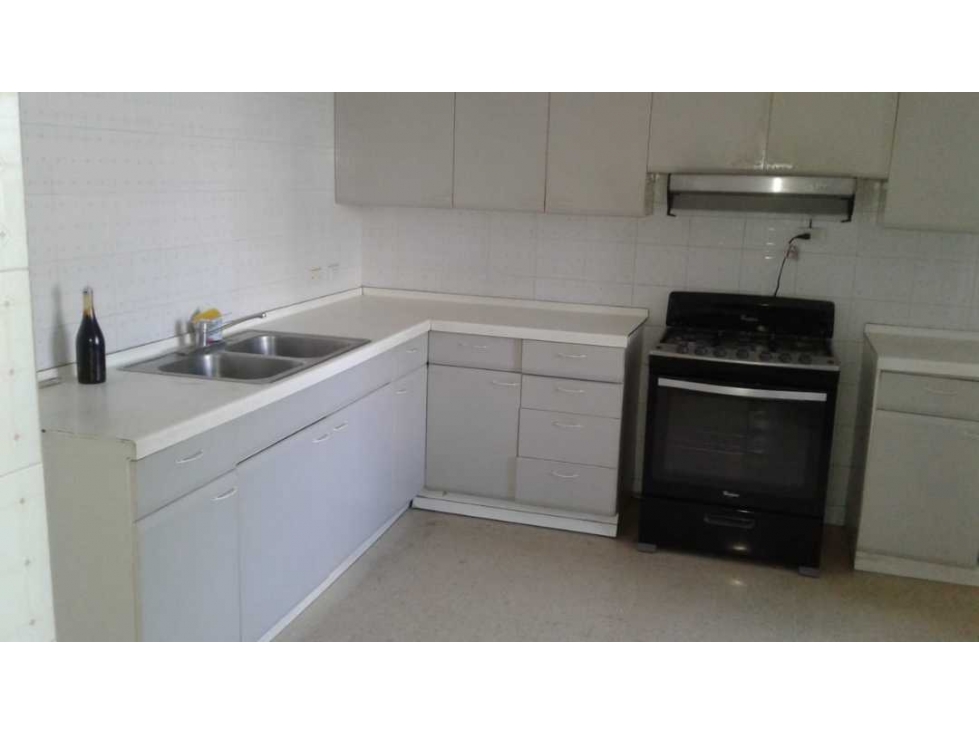 ALQUILER Y VENTA DE APARTAMENTO VACIO PH MARSELLA 220M2 EN MARBELLA JP — foto 3