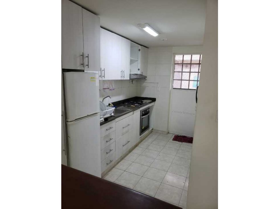ALQUILER APARTAMENTO LAS ACACIAS — foto 2
