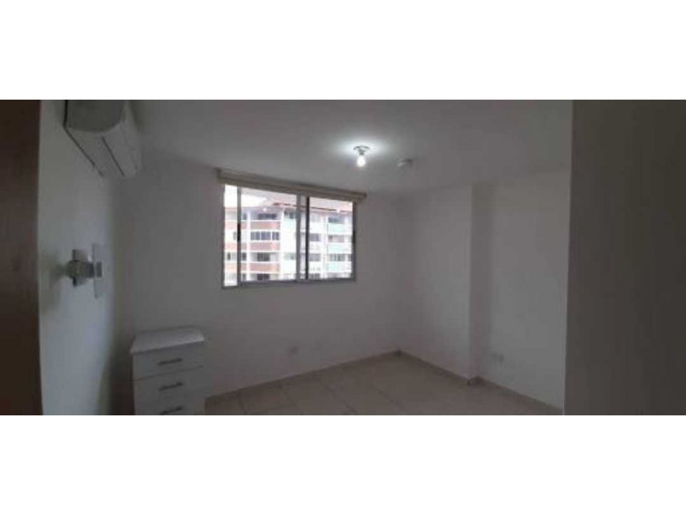 VENTA APARTAMENTO LLANO BONITO — foto 2