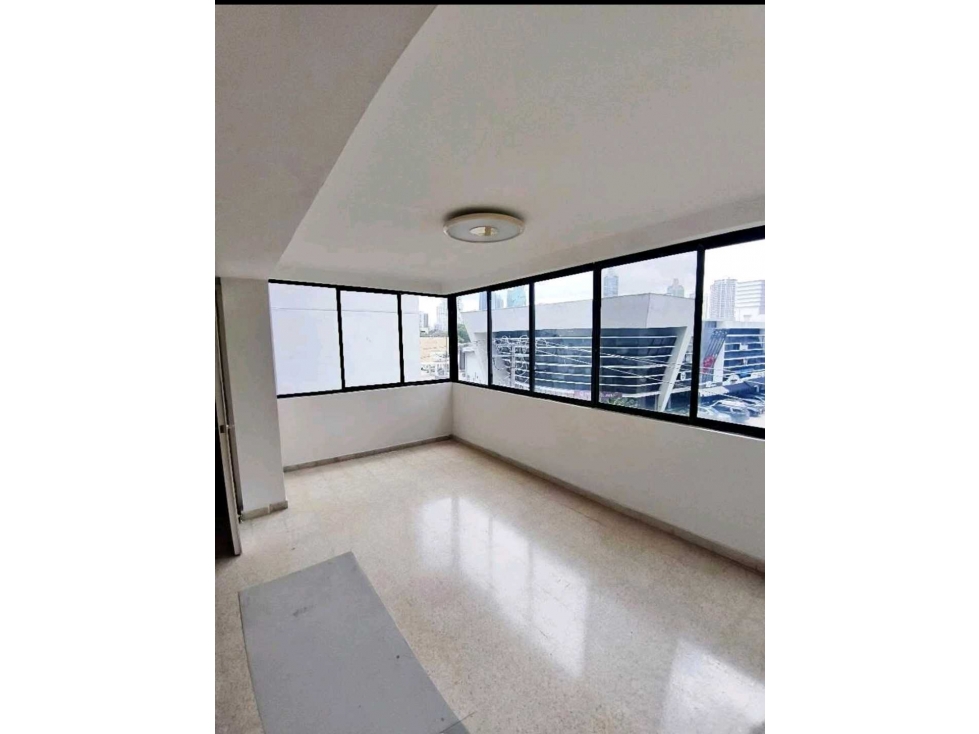 ALQUILER APARTAMENTO PH LAS MARIANAS PUNTA PAITILLA CENTRICO 3R — foto 2