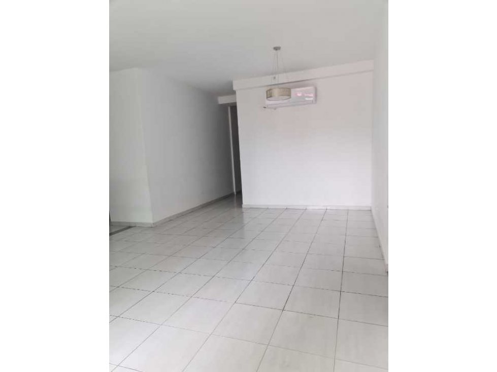 ALQUILER APARTAMENTO PH TRINITY TOWER L/B 2REC 2B +CBE - 1