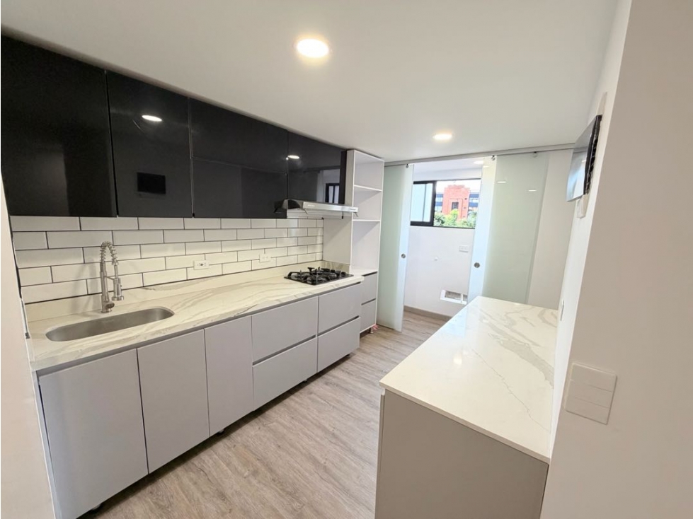 Alquiler Apartamento Poblado - Diamante 2 Medellín 90,7 Mts2 — foto 2